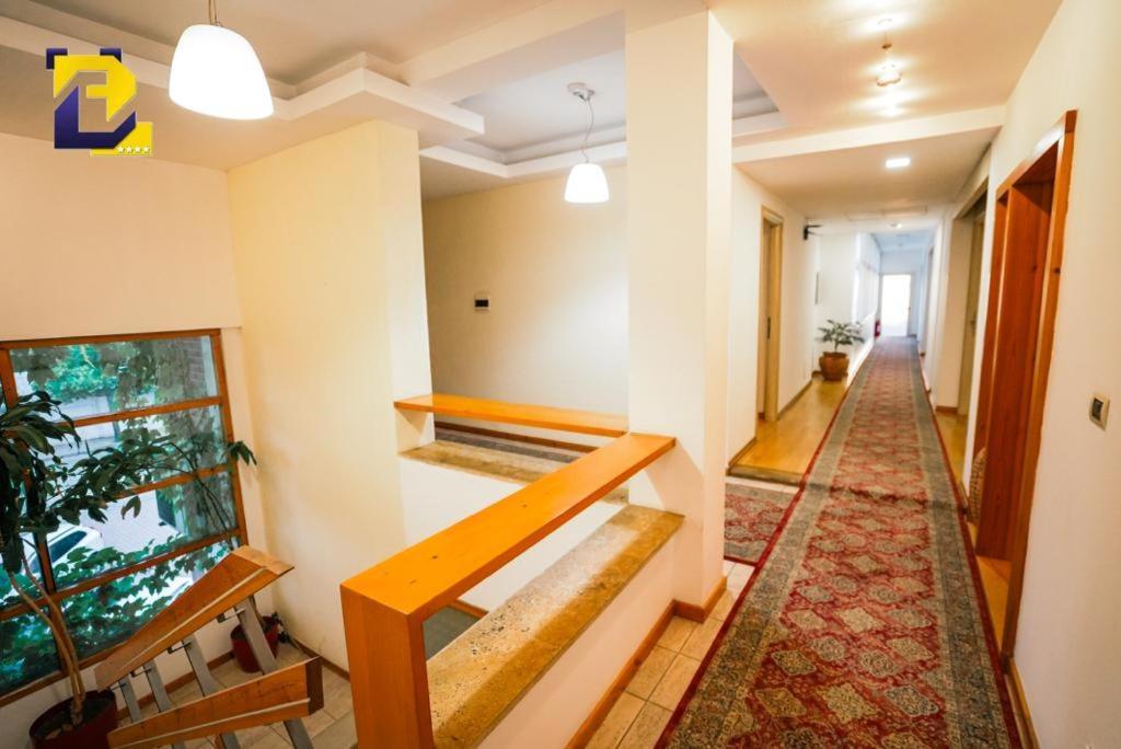 Bermon Hotel
