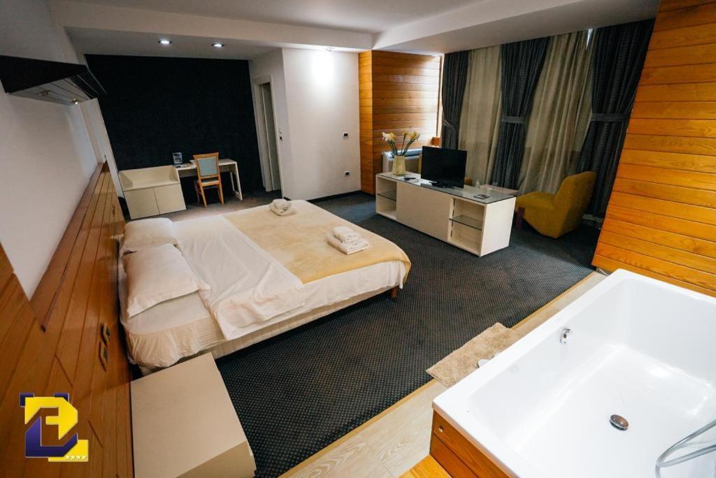 Bermon 4*