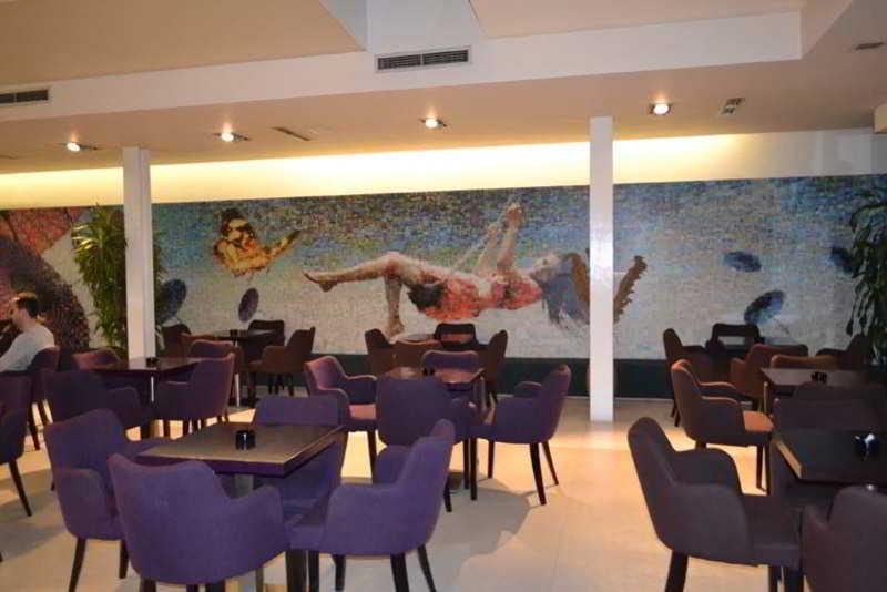 Bermon 4* Tirana